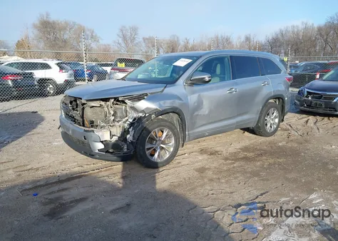 2015 Toyota Highlander Xle V6 z USA, uszkodzony, nr VIN 5TDJKRFH1FS158143